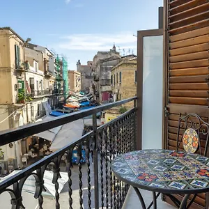 Gasthof Suk Ballaro, Palermo